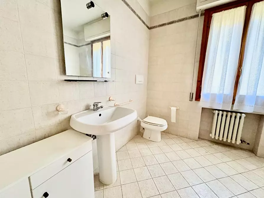 Immagine 23 di Appartamento in vendita  a Castelfiorentino