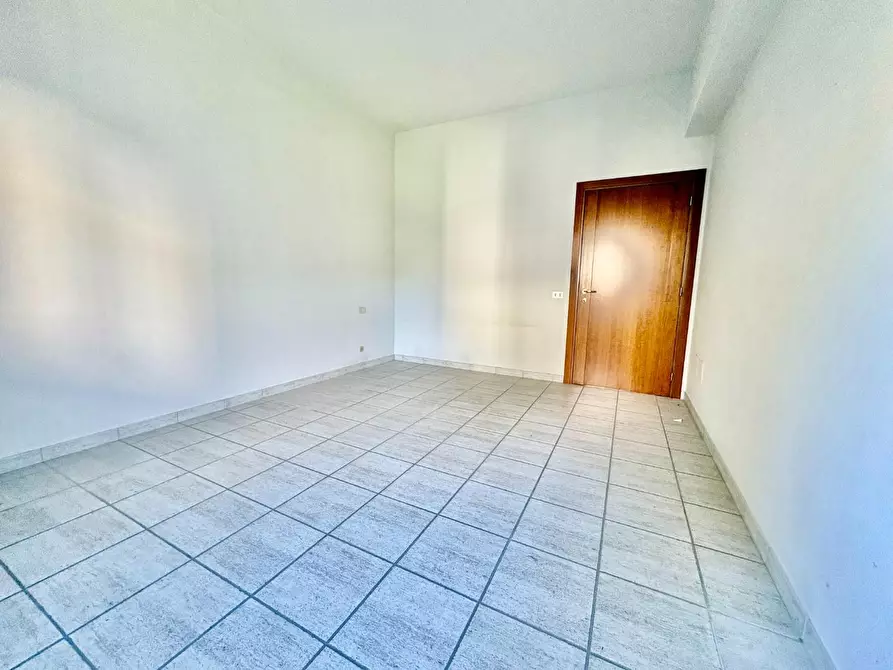 Immagine 19 di Appartamento in vendita  a Castelfiorentino