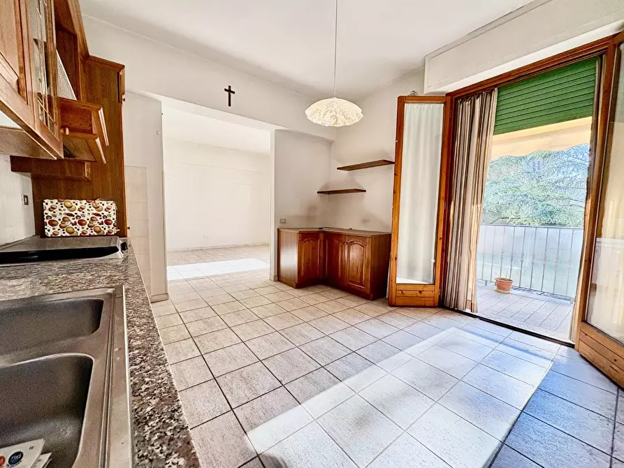 Immagine 9 di Appartamento in vendita  a Castelfiorentino