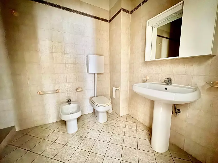 Immagine 29 di Appartamento in vendita  a Castelfiorentino