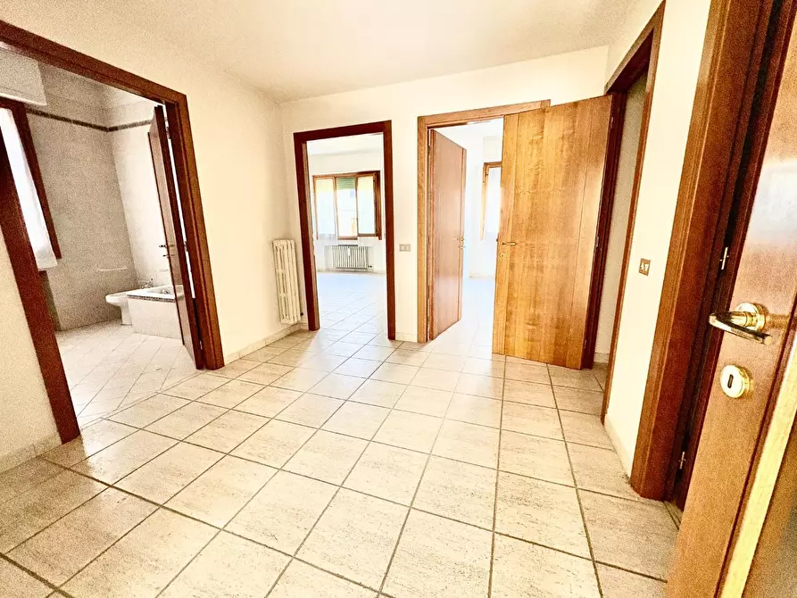 Immagine 11 di Appartamento in vendita  a Castelfiorentino