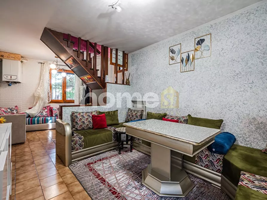 Immagine 1 di Appartamento in vendita  a Zola Predosa