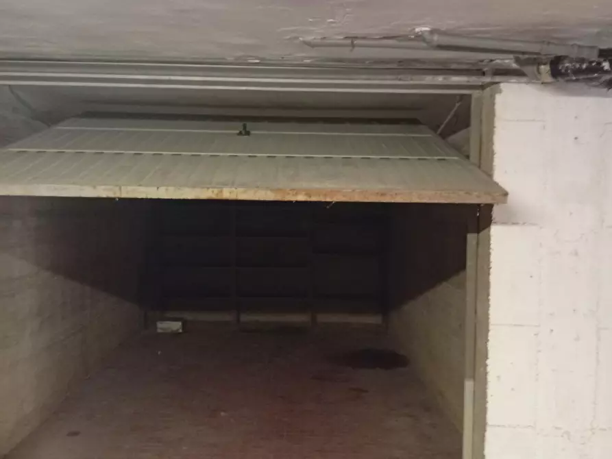 Immagine 5 di Appartamento in vendita  a Pisa