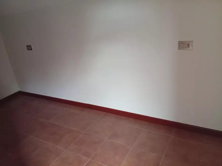 Immagine 9 di Appartamento in vendita  a Pisa