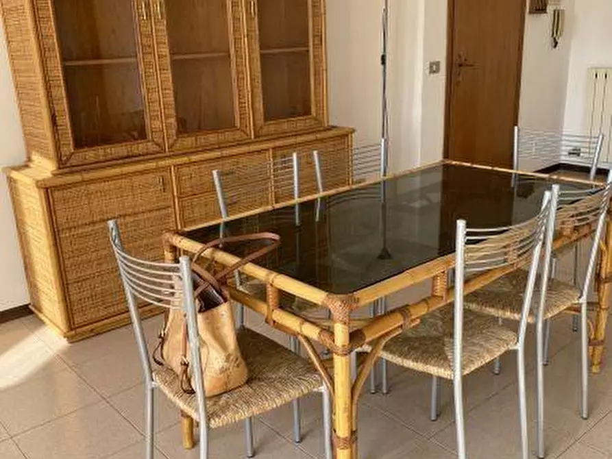 Immagine 2 di Appartamento in vendita  a Ameglia