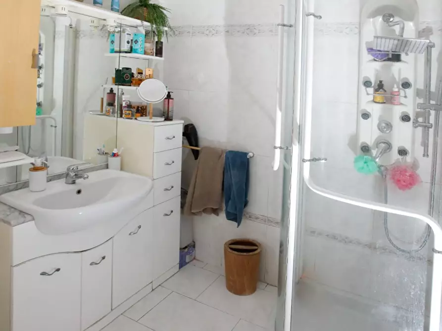 Immagine 20 di Appartamento in vendita  a Livorno