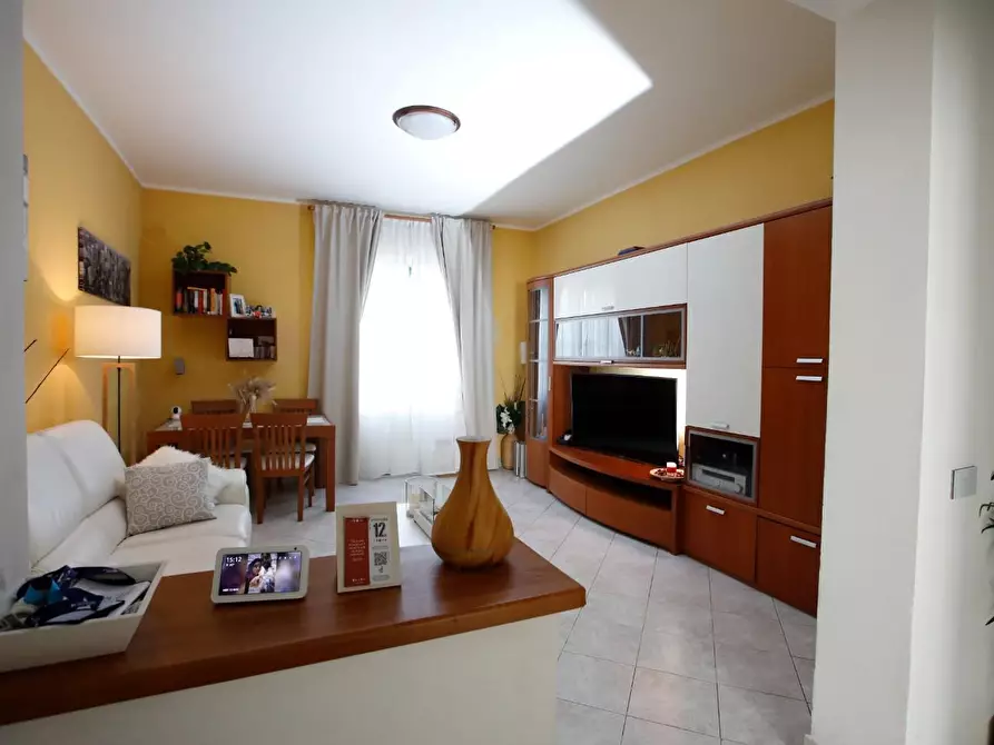 Immagine 6 di Appartamento in vendita  a Livorno