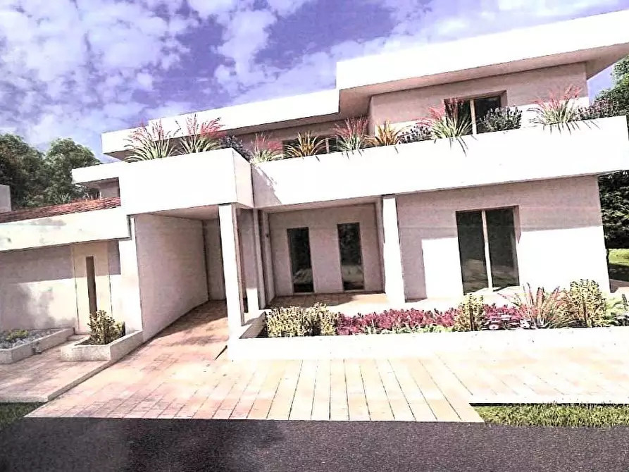 Immagine 1 di Casa semindipendente in vendita  a Empoli