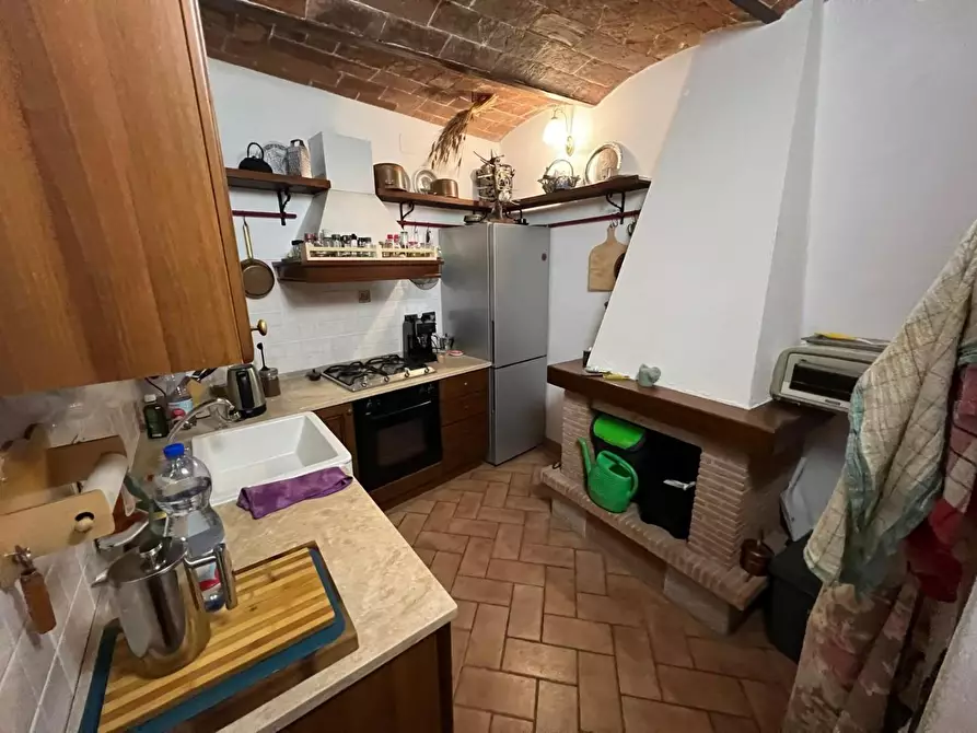 Immagine 5 di Appartamento in vendita  a Casale Marittimo