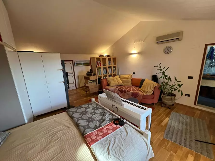 Immagine 4 di Appartamento in vendita  a Casale Marittimo