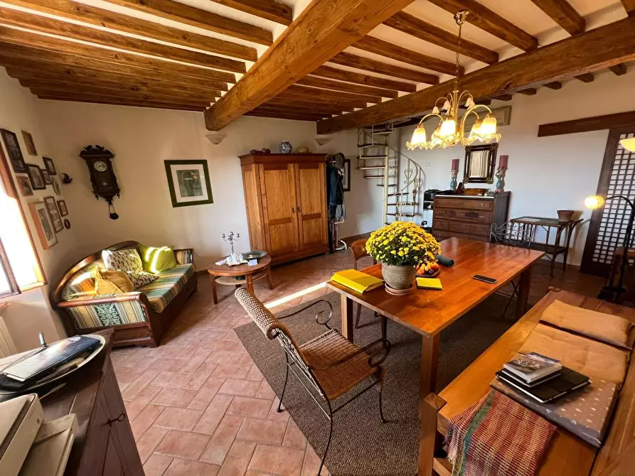 Immagine 1 di Appartamento in vendita  a Casale Marittimo