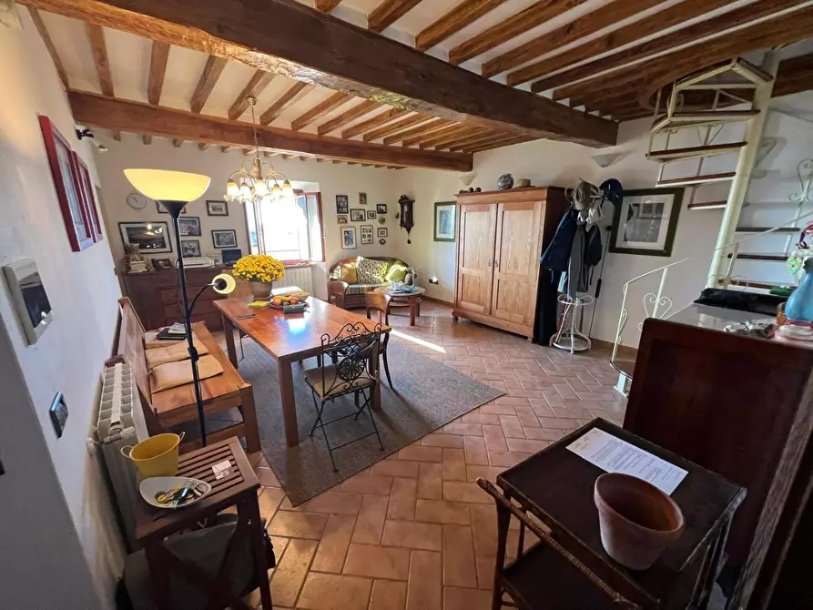 Immagine 2 di Appartamento in vendita  a Casale Marittimo