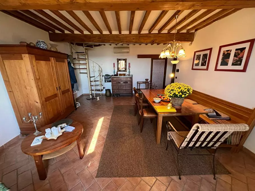 Immagine 3 di Appartamento in vendita  a Casale Marittimo