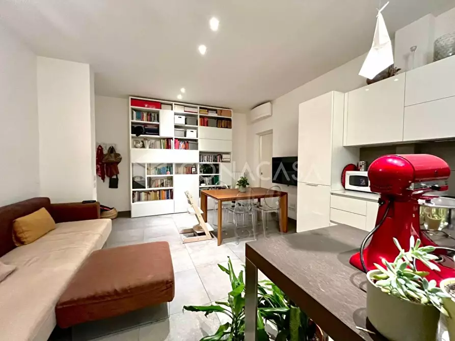 Immagine 1 di Appartamento in vendita  a Pontedera