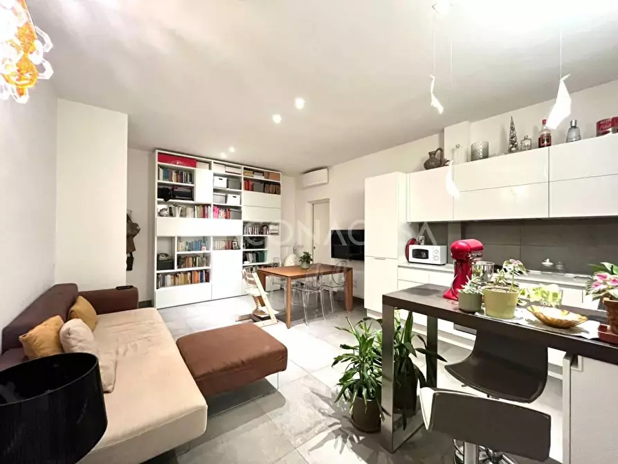 Immagine 2 di Appartamento in vendita  a Pontedera