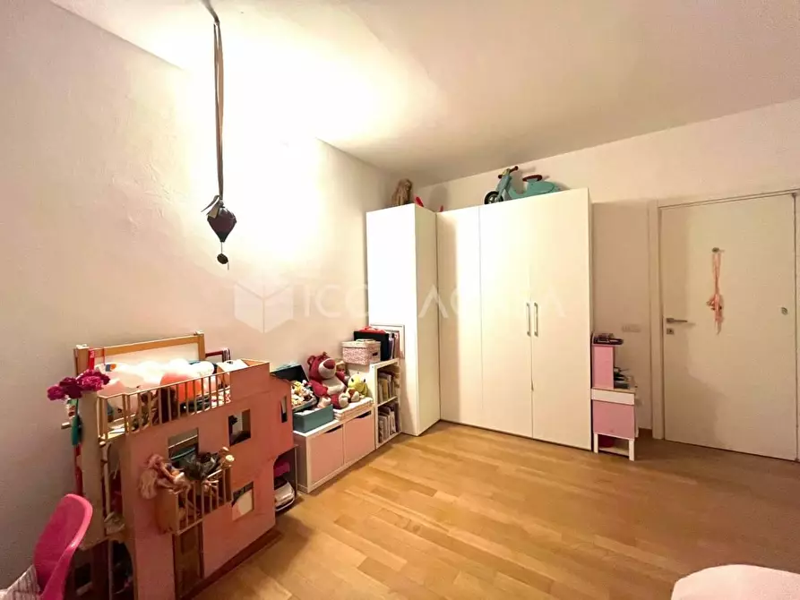 Immagine 15 di Appartamento in vendita  a Pontedera