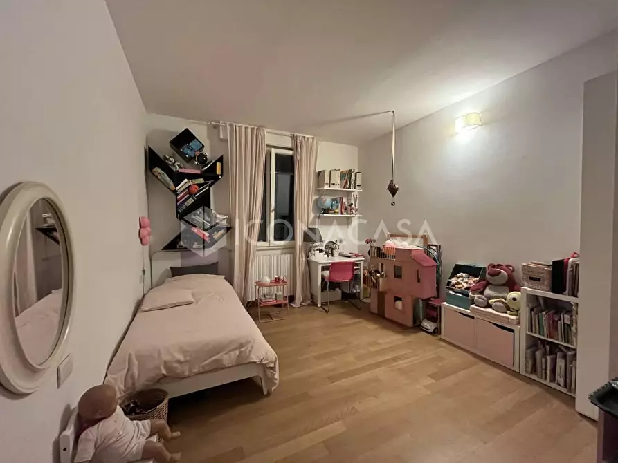 Immagine 13 di Appartamento in vendita  a Pontedera