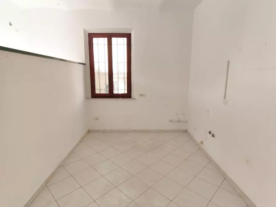 Immagine 4 di Ufficio in affitto  a Palaia