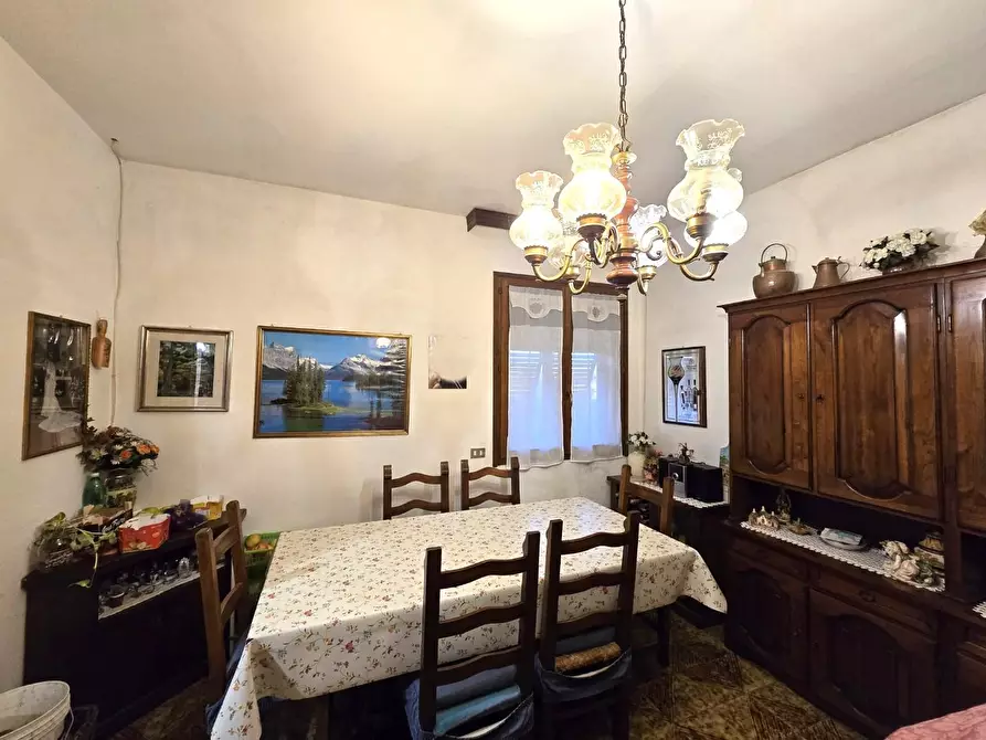 Immagine 17 di Porzione di casa in vendita  a Colle Di Val D'elsa