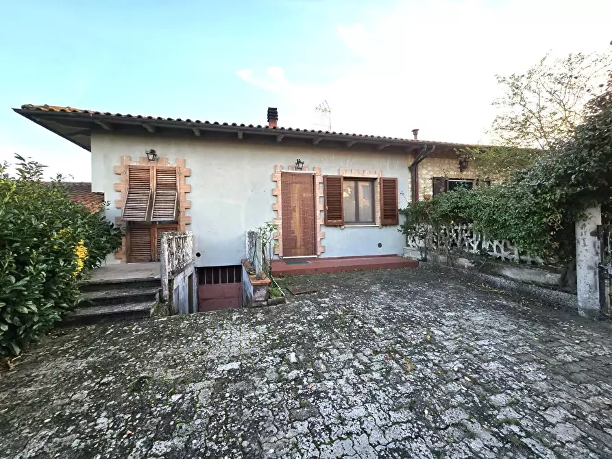 Immagine 3 di Porzione di casa in vendita  a Colle Di Val D'elsa