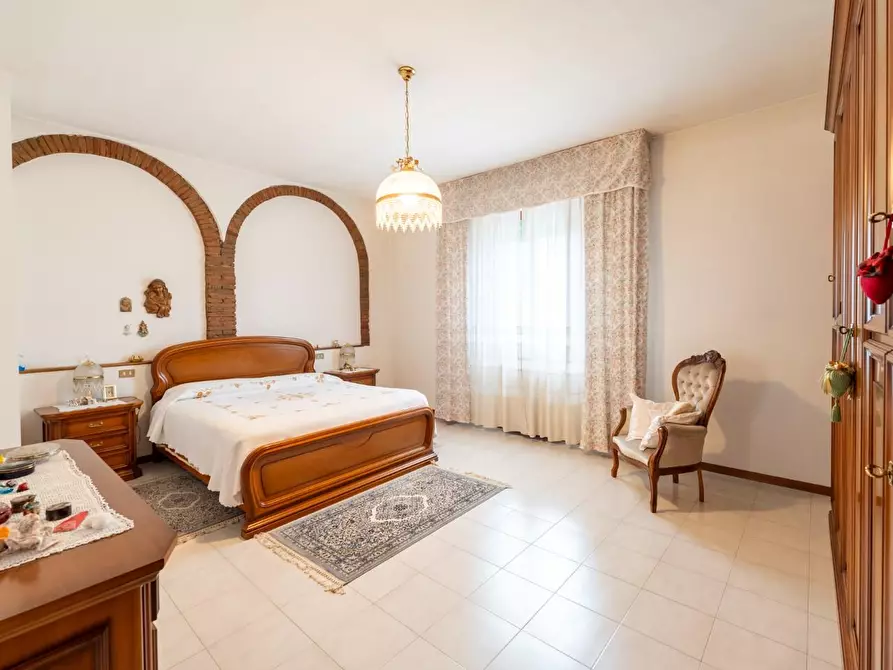 Immagine 17 di Casa indipendente in vendita  a Casciana Terme Lari