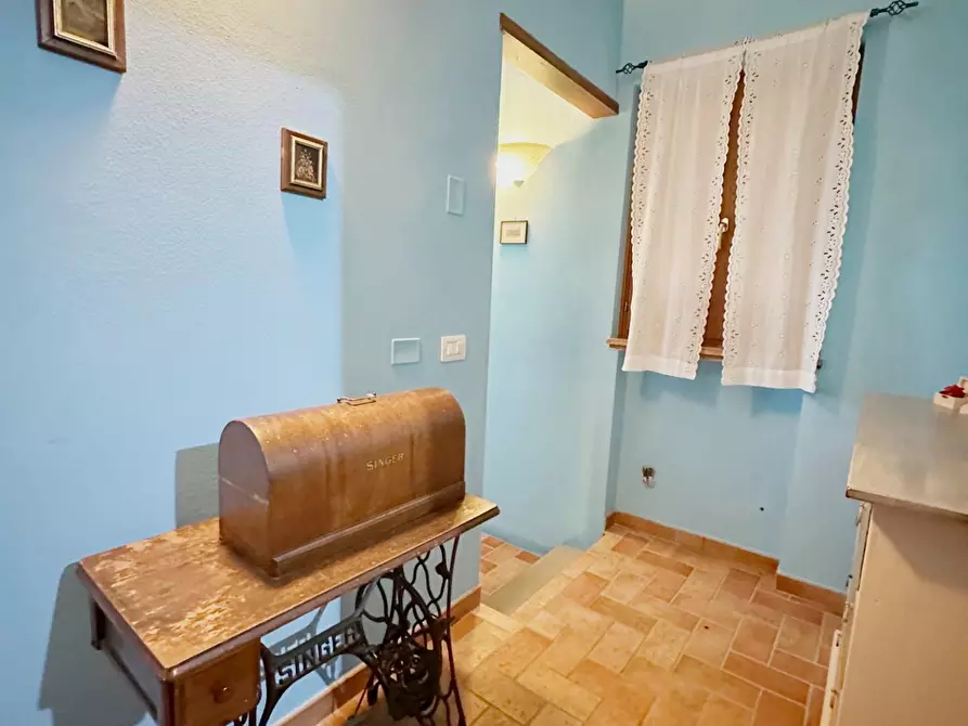 Immagine 19 di Rustico / casale in vendita  a Pescia