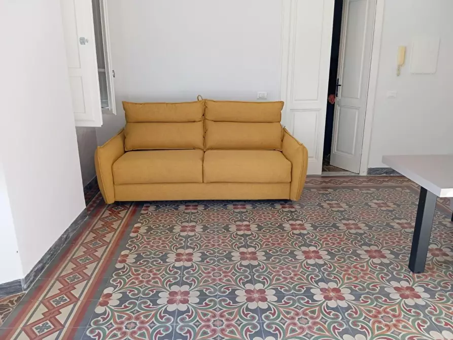 Immagine 5 di Appartamento in affitto  a Carrara