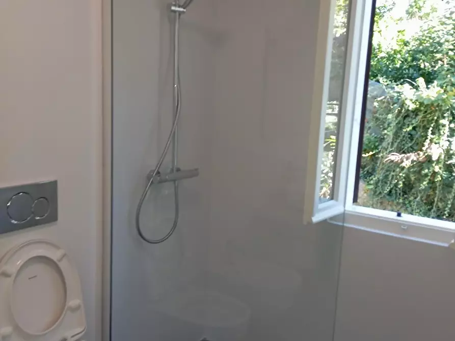 Immagine 15 di Appartamento in affitto  a Carrara