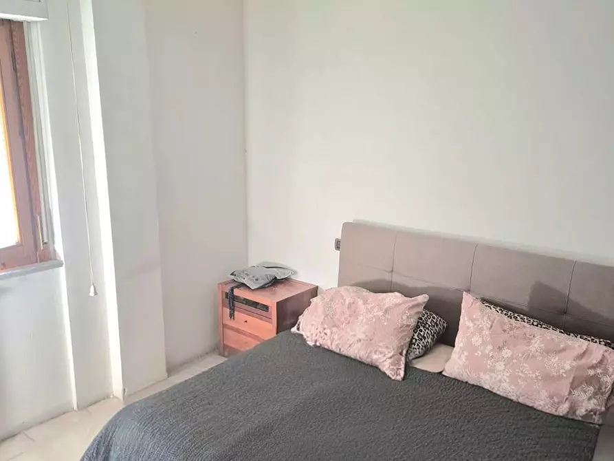 Immagine 17 di Appartamento in vendita  a Carrara