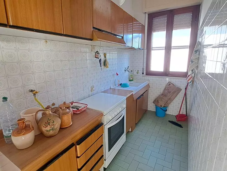 Immagine 6 di Casa trifamiliare in vendita  a Rosignano Marittimo