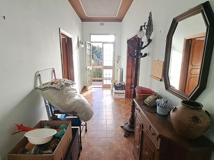 Immagine 3 di Casa trifamiliare in vendita  a Rosignano Marittimo
