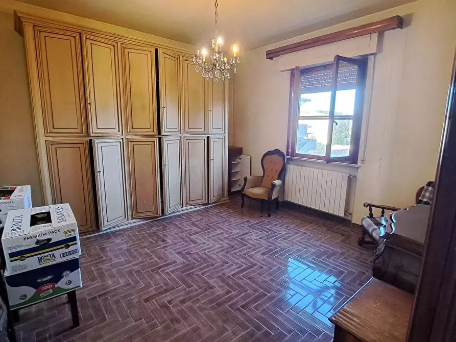 Immagine 8 di Casa trifamiliare in vendita  a Rosignano Marittimo