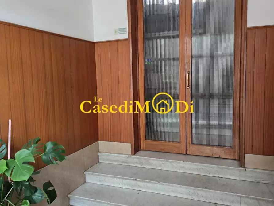 Immagine 3 di Appartamento in vendita  a Livorno