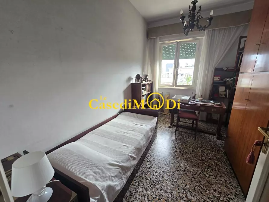 Immagine 13 di Appartamento in vendita  a Livorno