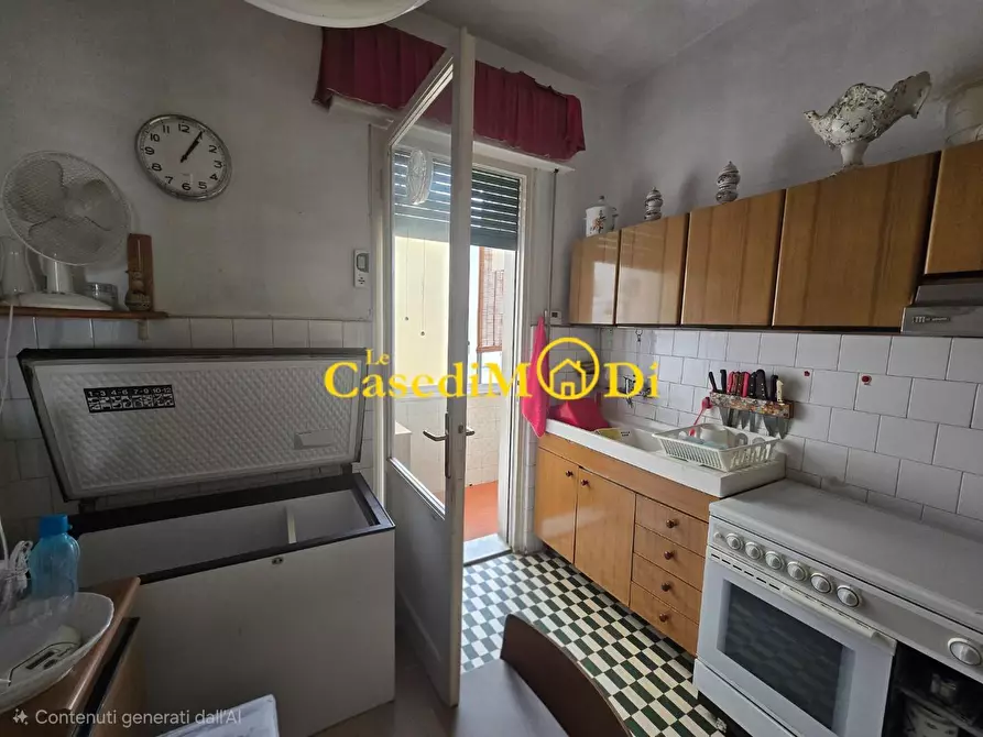 Immagine 8 di Appartamento in vendita  a Livorno