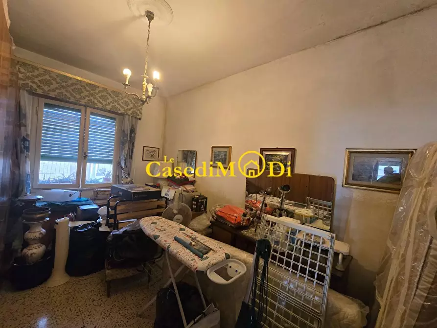 Immagine 14 di Appartamento in vendita  a Livorno