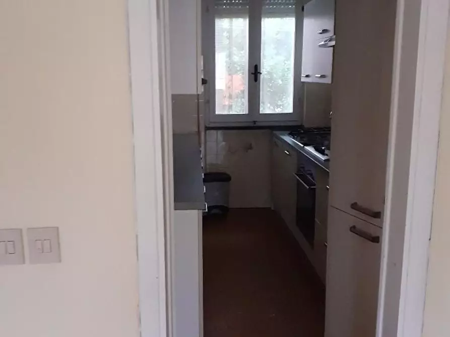 Immagine 5 di Casa bifamiliare in vendita  a Massa