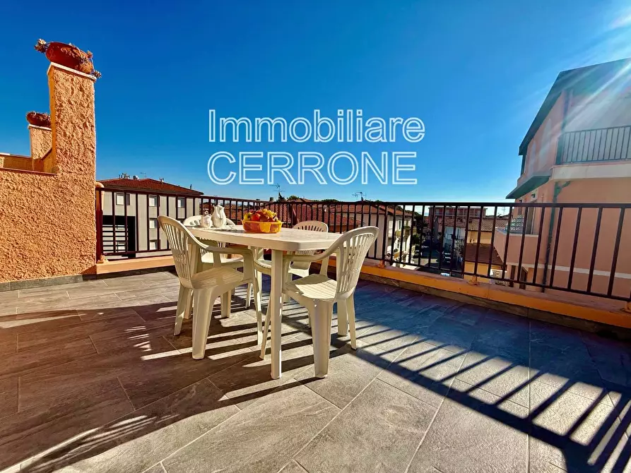 Immagine 19 di Appartamento in vendita  a Cecina