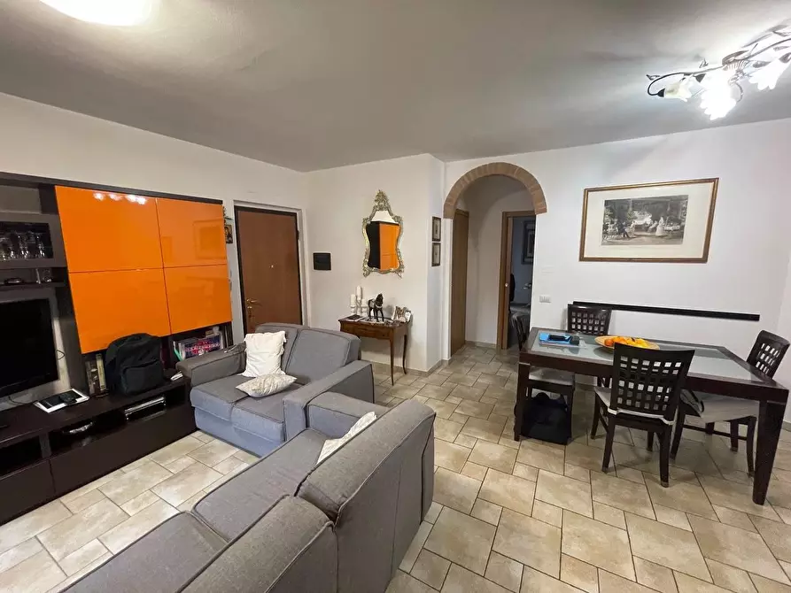 Immagine 10 di Appartamento in vendita  a Sovicille