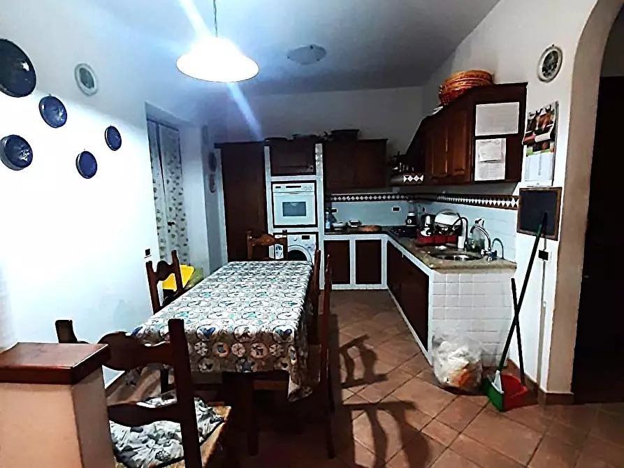 Immagine 4 di Casa bifamiliare in vendita  a Montignoso
