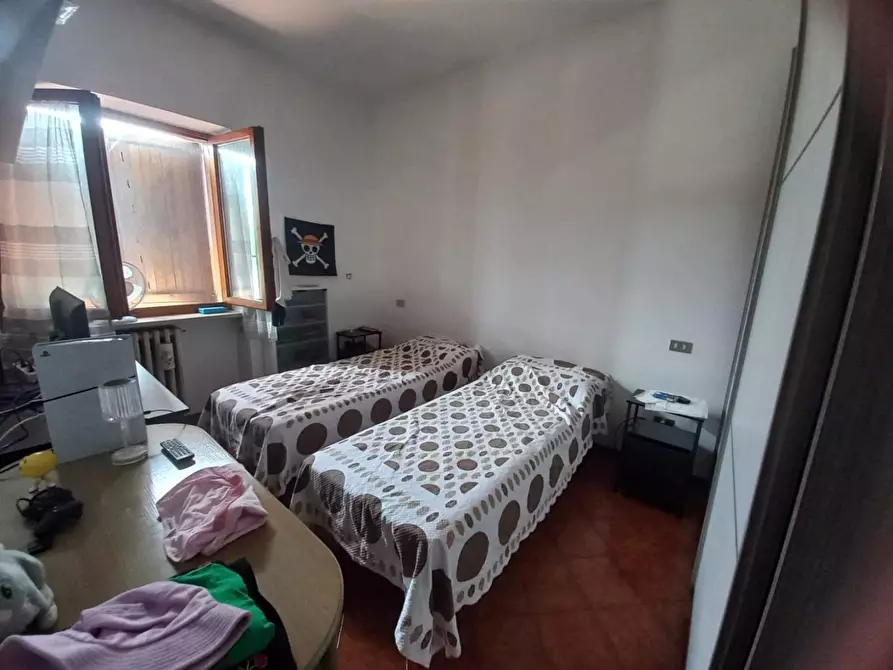 Immagine 11 di Casa bifamiliare in vendita  a Montignoso