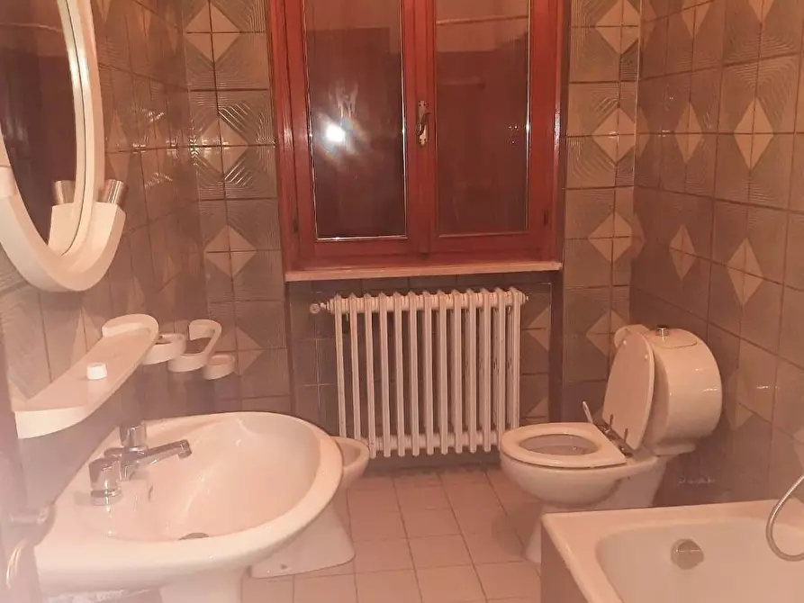 Immagine 13 di Casa bifamiliare in vendita  a Montignoso