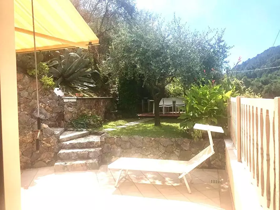 Immagine 40 di Casa indipendente in vendita  a Carrara