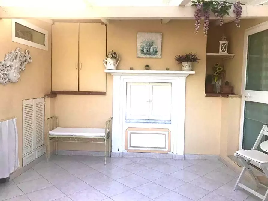 Immagine 31 di Casa indipendente in vendita  a Carrara