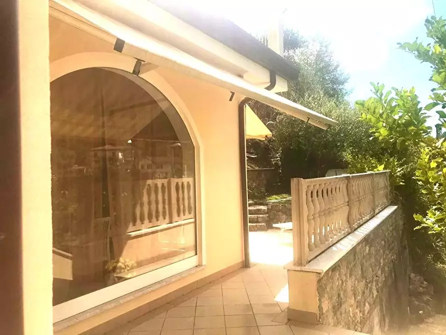 Immagine 41 di Casa indipendente in vendita  a Carrara