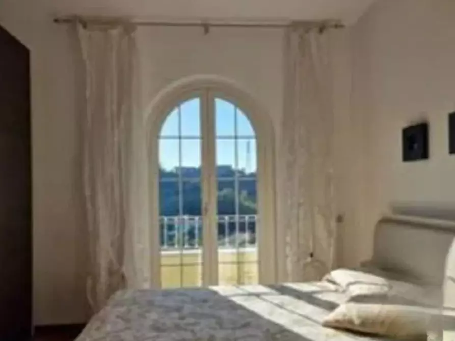 Immagine 18 di Casa indipendente in vendita  a Carrara