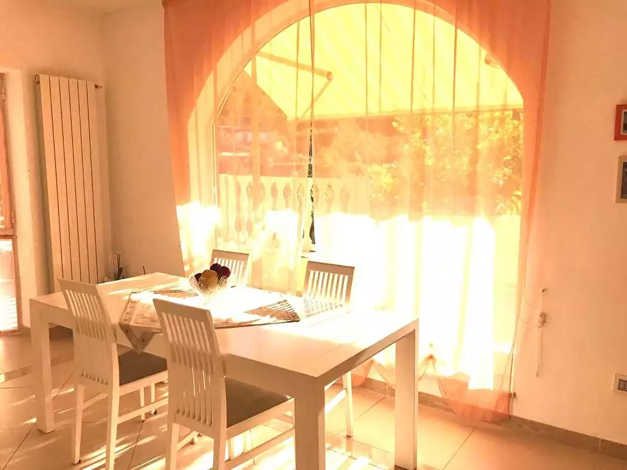 Immagine 8 di Casa indipendente in vendita  a Carrara