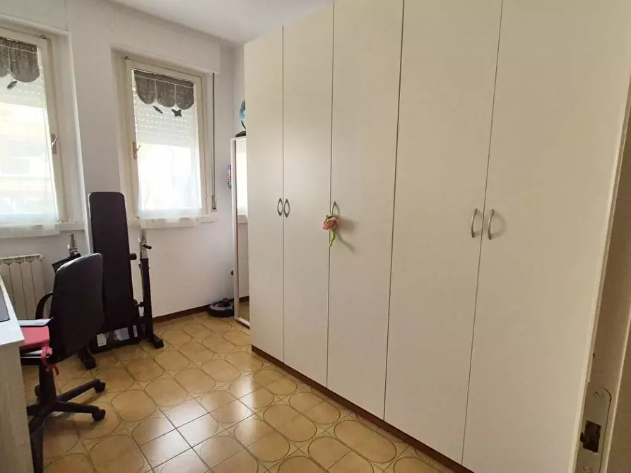 Immagine 73 di Appartamento in vendita  a Viareggio