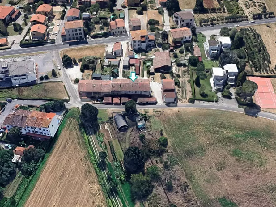 Immagine 2 di Villetta a schiera in vendita  a Lucca