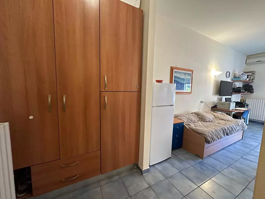 Immagine 12 di Appartamento in vendita  a Lizzanello